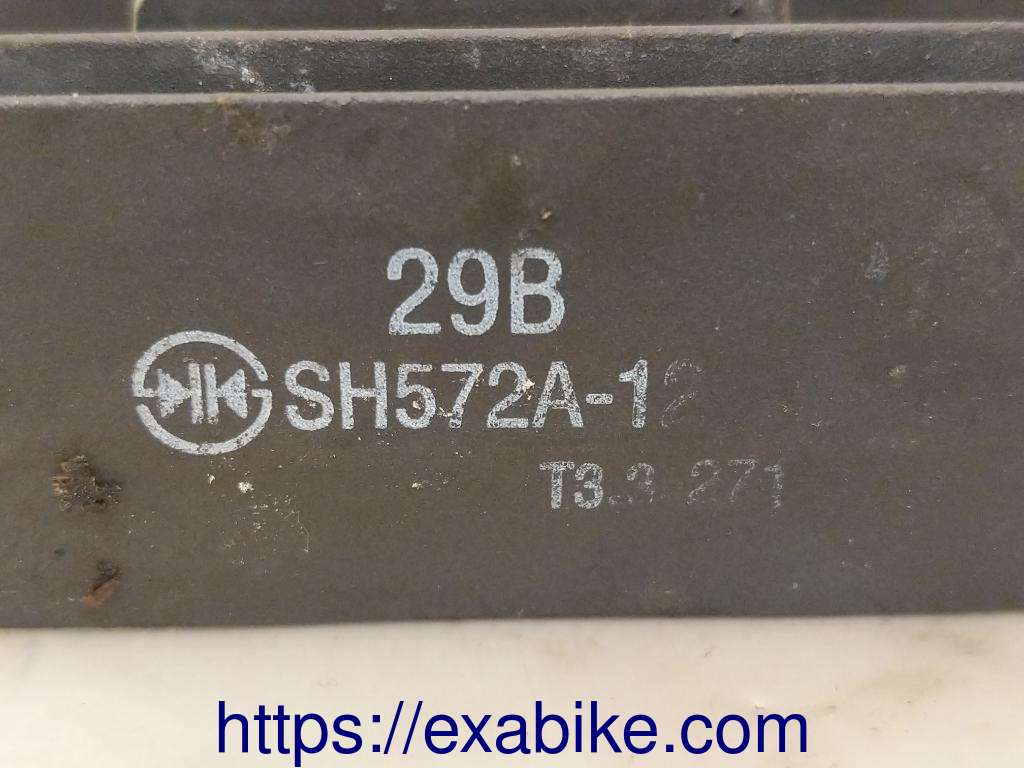 voltage regulator Suzuki Marauder 125 - photo 2
