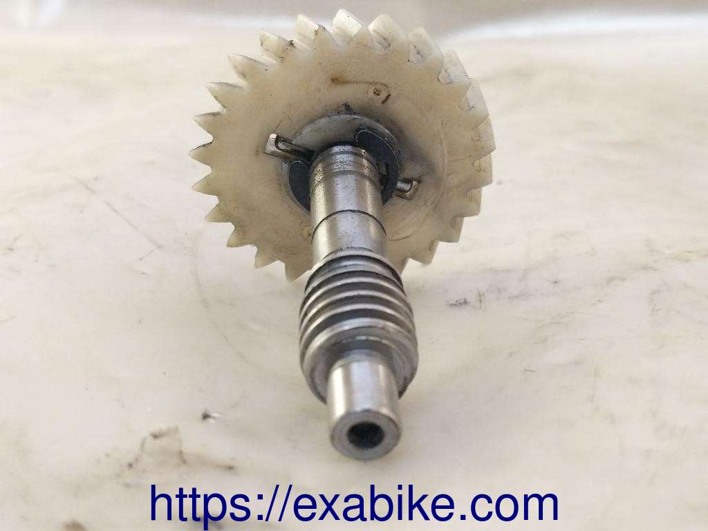 arbre de pompe à huile Yamaha TDR 125 - photo 2