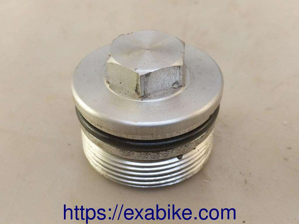 front fork tube cap Suzuki Marauder 125 - photo 1