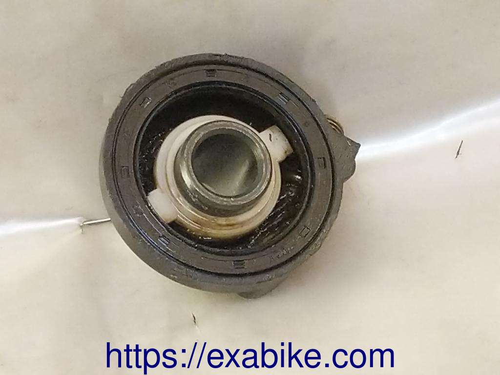 speedometer gear Piaggio Fly 50 - photo 2