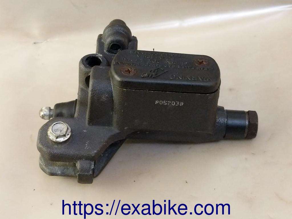 front master cylinder Peugeot Elystar 50 - photo 2