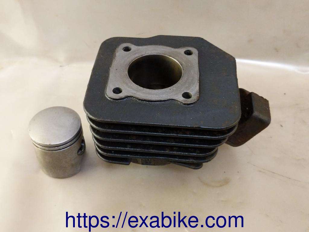 cylindre Peugeot Elystar 50 - photo 1