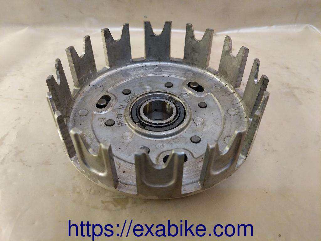 cloche d'embrayage Kawasaki Z 400 F - photo 1
