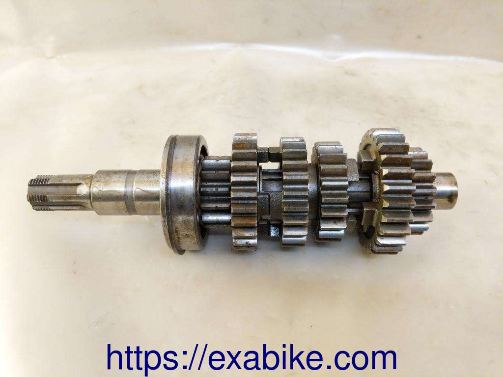 arbre primaire de boite Suzuki GSX 400 - photo 1