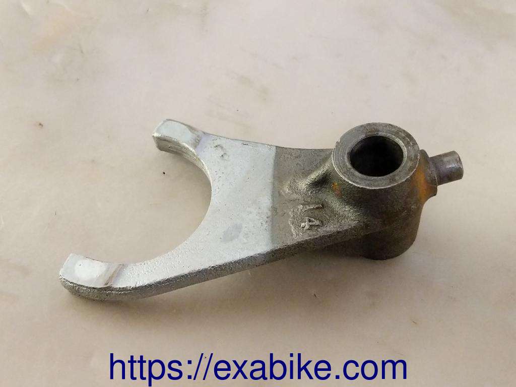gearshift fork Suzuki GSX 400 - photo 2