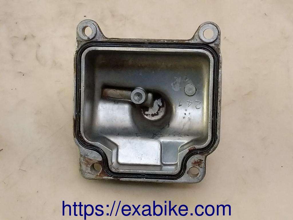 carburetor float chamber Honda CBX 750 - photo 3