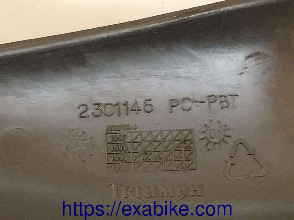 plastic element Triumph Trophy 1200 - photo 3