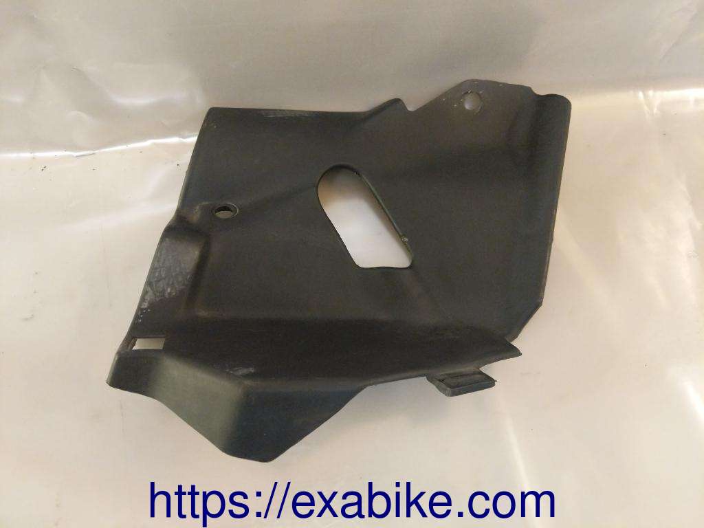 plastic element, right Triumph Trophy 1200 - photo 1