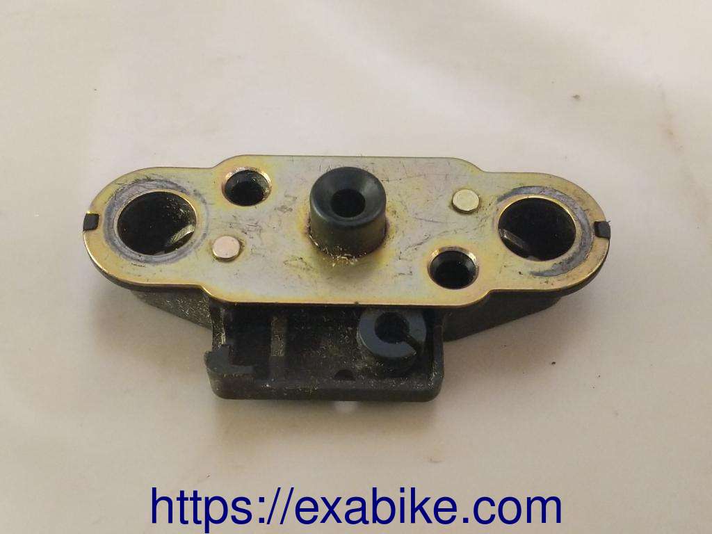 verrou de selle Suzuki RG 80 - photo 1