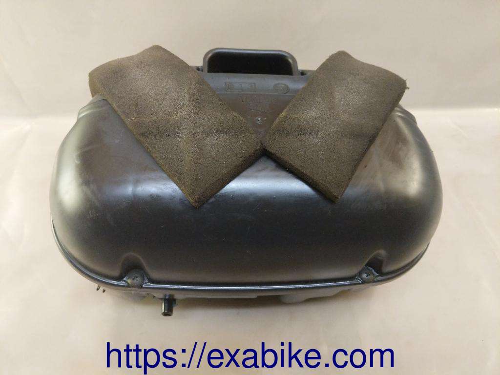 air cleaner box Yamaha FZ6 - photo 2