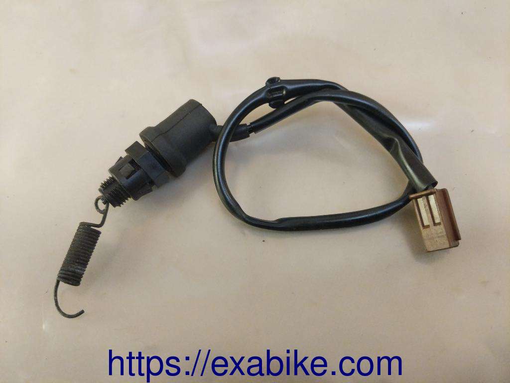 rear brake switch Yamaha FZ6 - photo 1