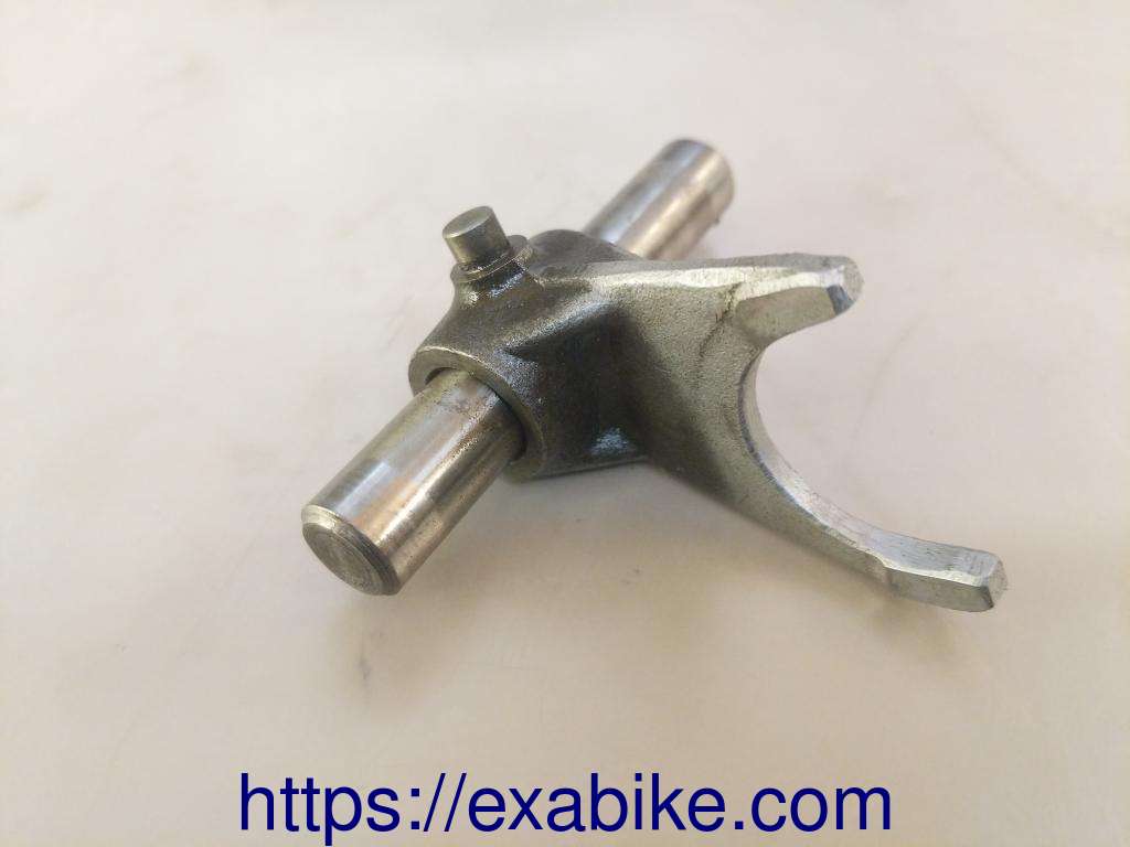 fourchette de boite Kawasaki KL 250 - photo 1