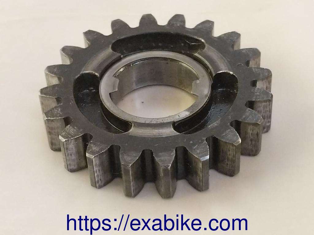 pignon de boite Kawasaki KL 250 - photo 1