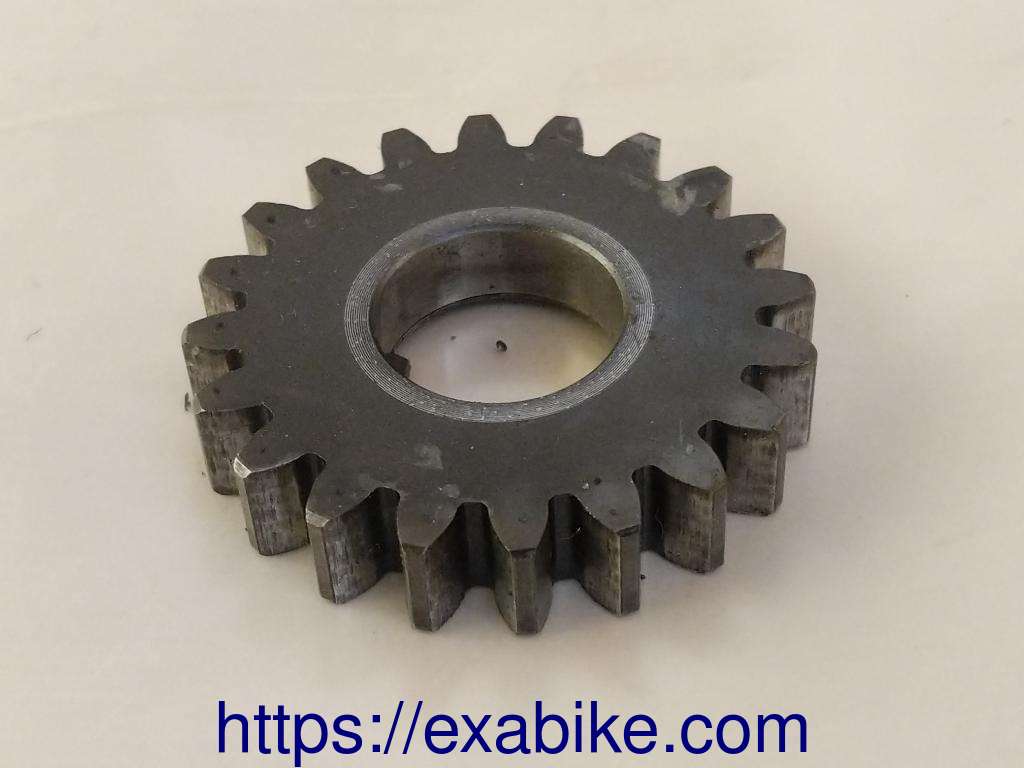 pignon de boite Kawasaki KL 250 - photo 2