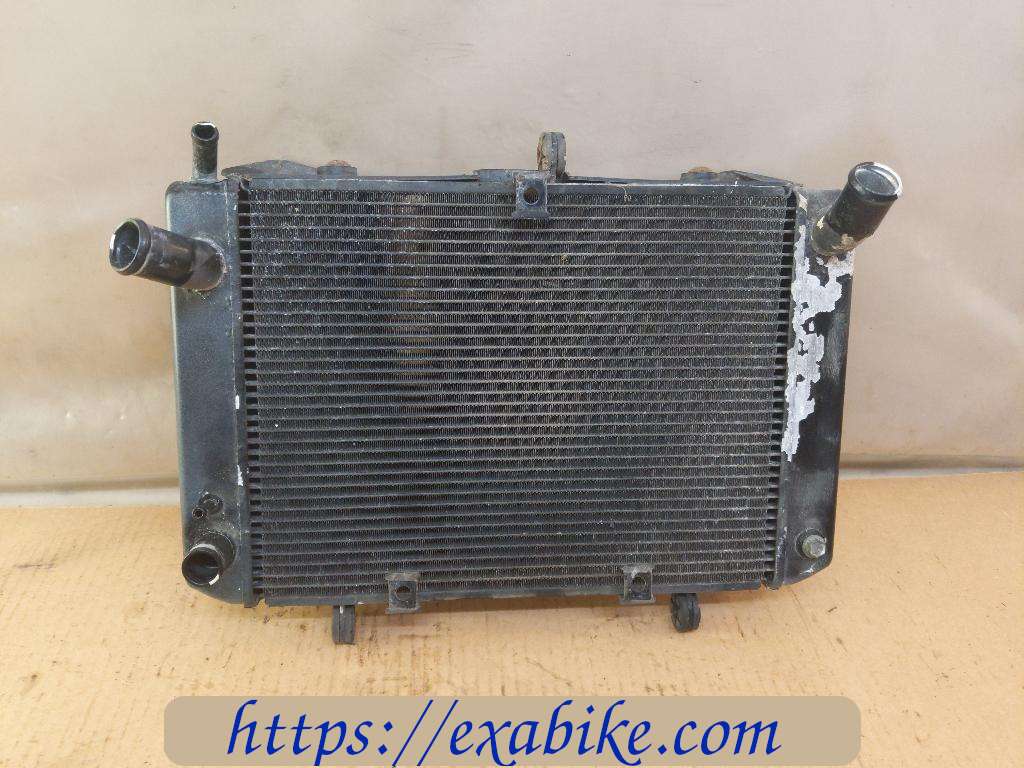 radiator Suzuki GSR 600 - photo 1