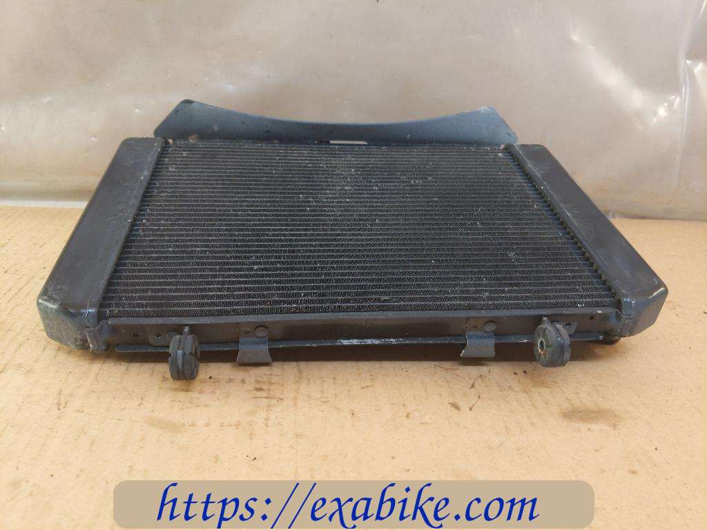 radiator Suzuki GSR 600 - photo 3