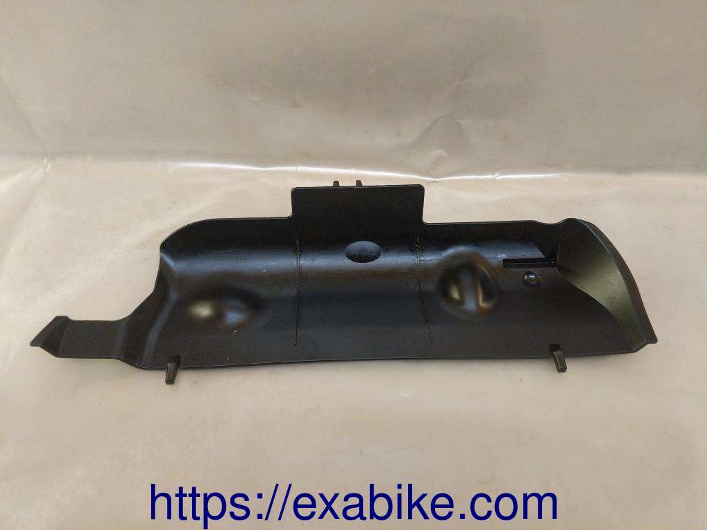 plastic element Suzuki GSR 600 - photo 2