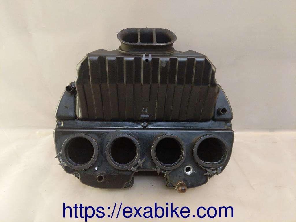boite à air Suzuki GSR 600 - photo 3