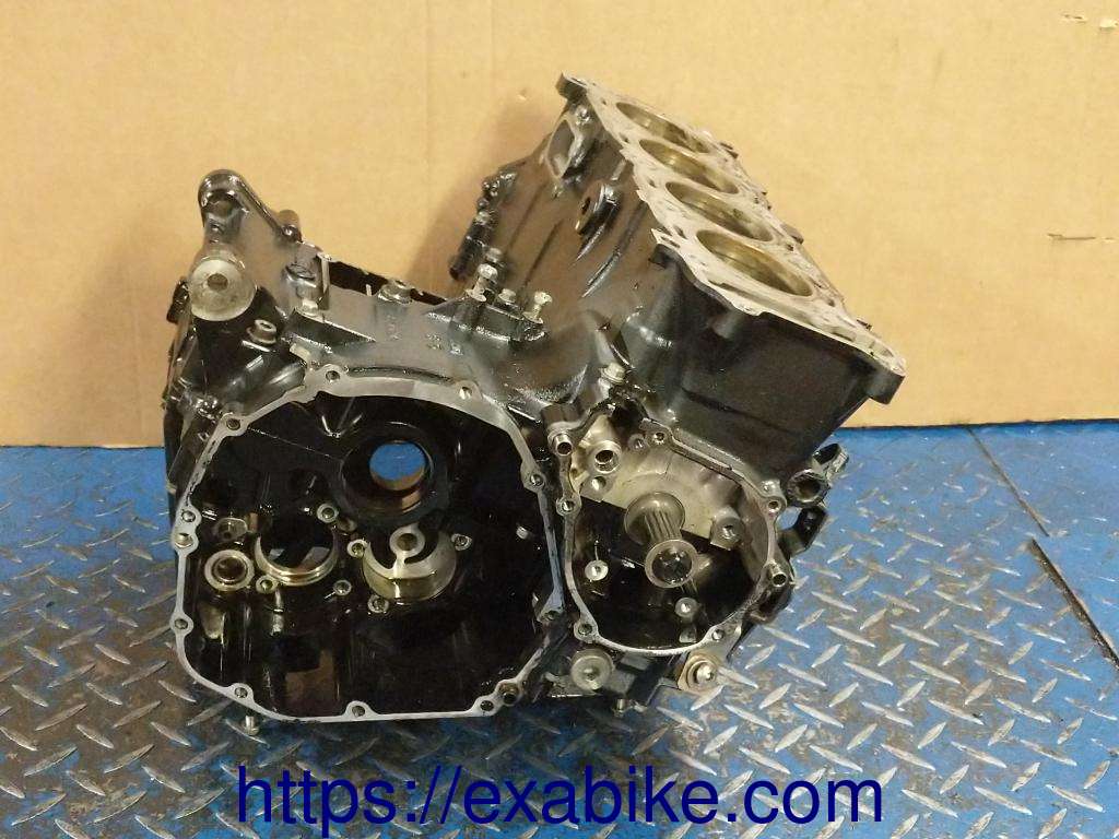 engine block Suzuki GSR 600 - photo 2