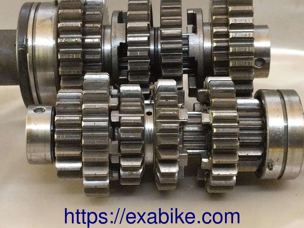 gearbox Suzuki GSR 600 - photo 2