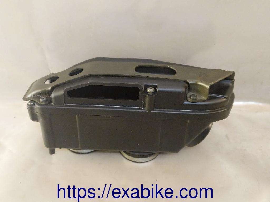air cleaner box, left Yamaha XVZ 1300 Royal Star - photo 1
