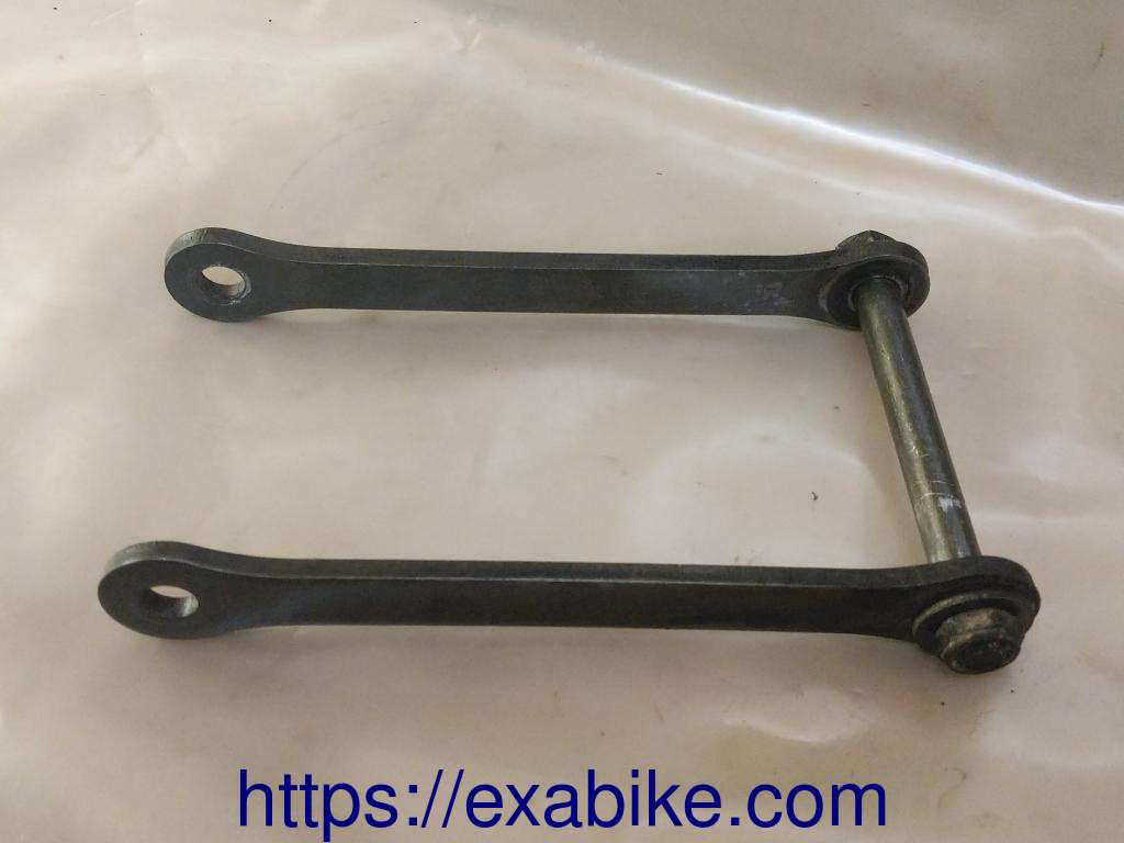 swingarm connecting joint Yamaha XVZ 1300 Royal Star - photo 1