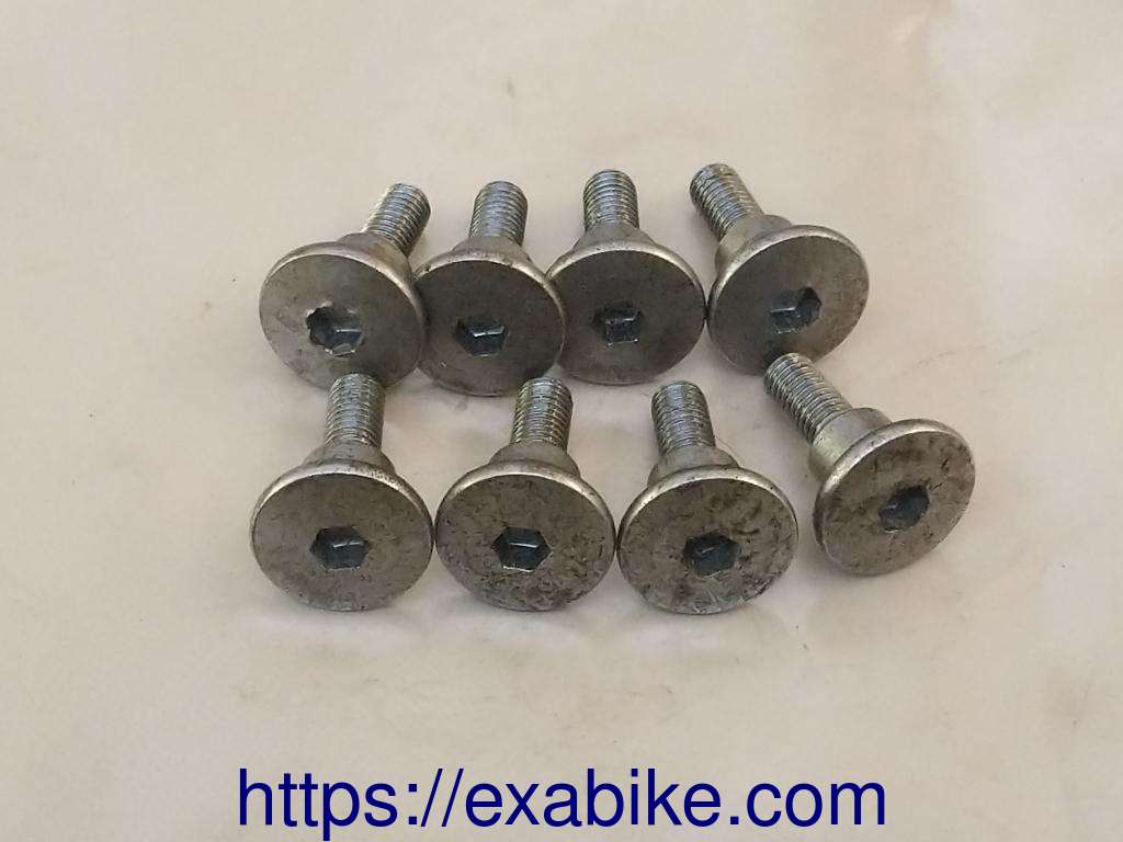 cylinder head cover screws Yamaha XVZ 1300 Royal Star - photo 1