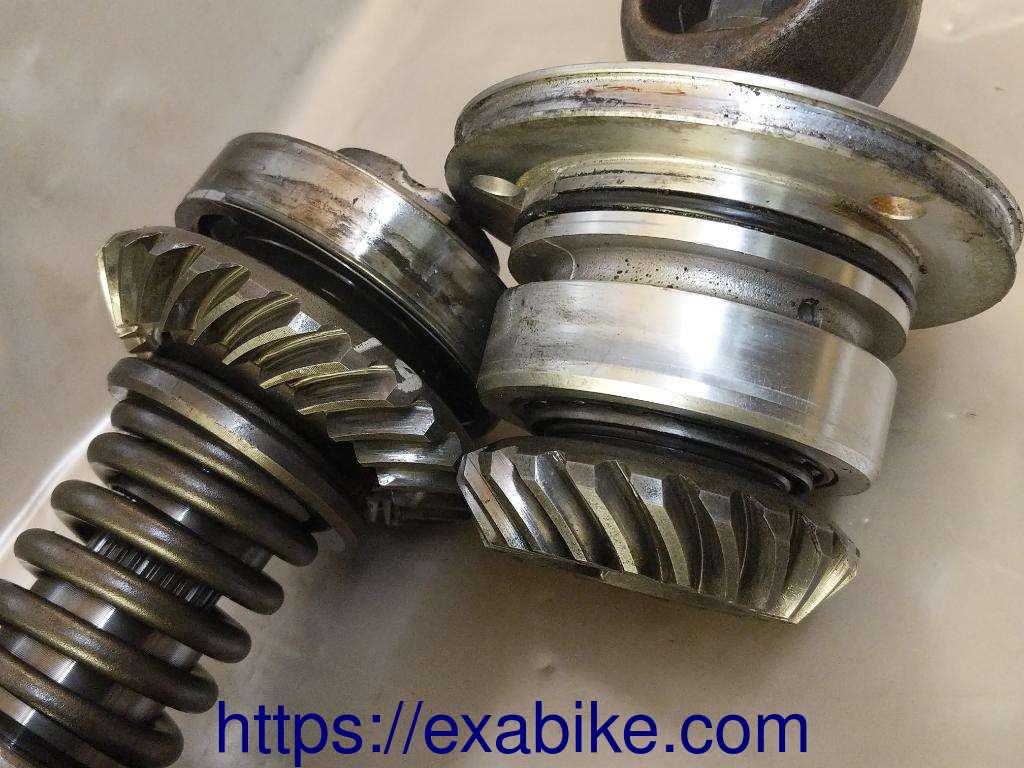 gearbox Yamaha XVZ 1300 Royal Star - photo 3