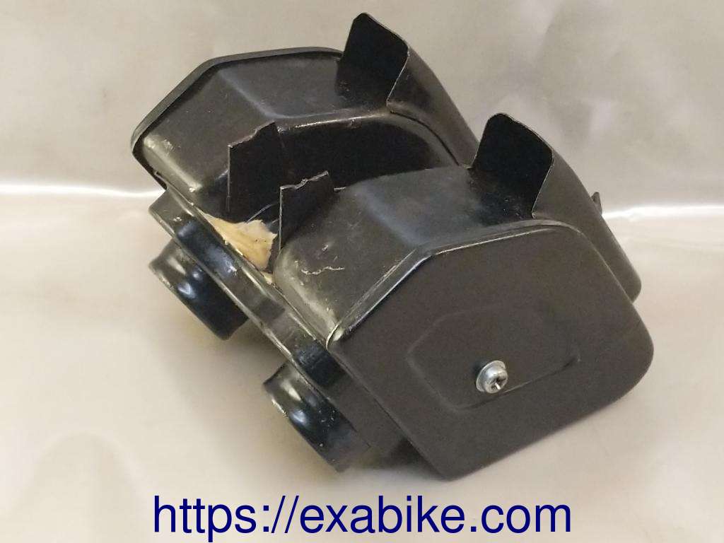 air cleaner box Yamaha RD 125 - photo 1