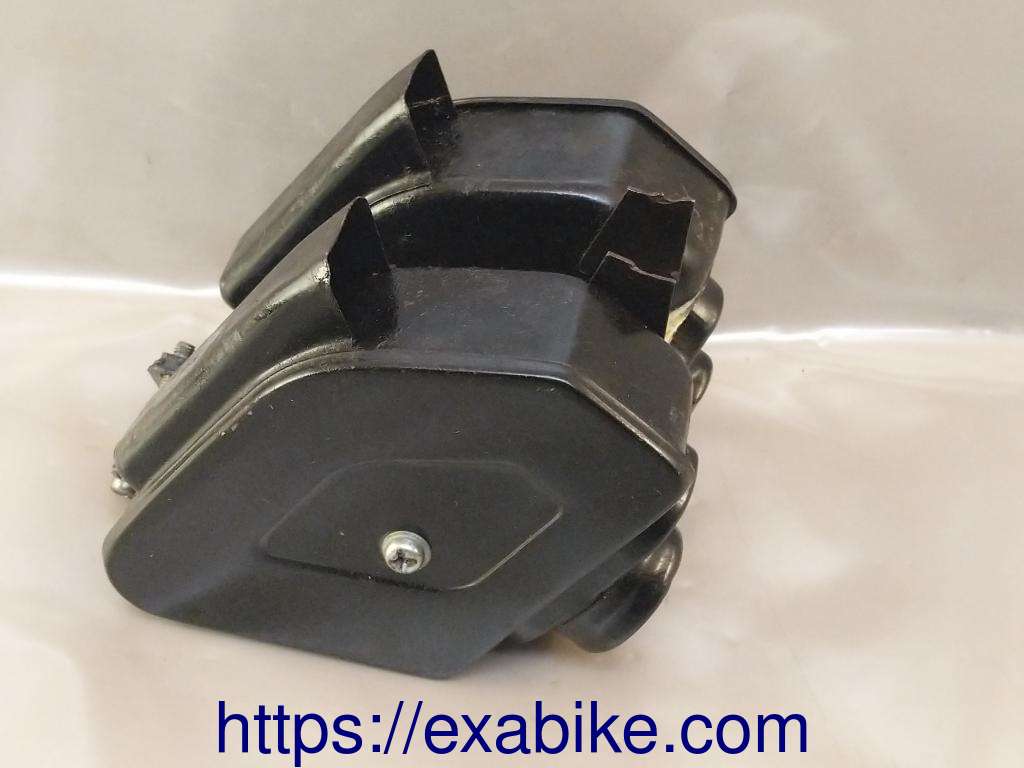 air cleaner box Yamaha RD 125 - photo 2