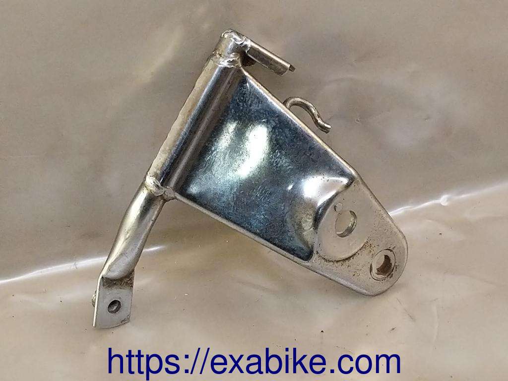 headlight holder, right Yamaha XJ 400 - photo 1