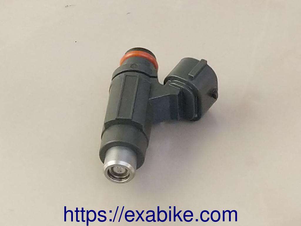 injector Suzuki GSR 600 - photo 2