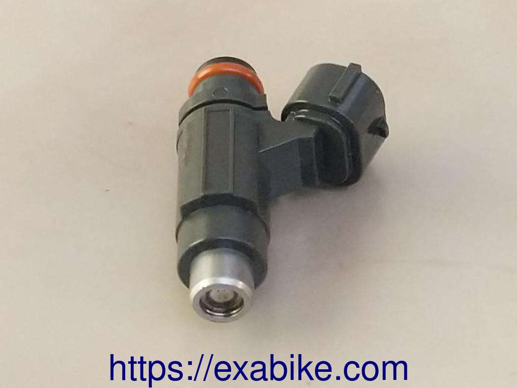 injector Suzuki GSR 600 - photo 2