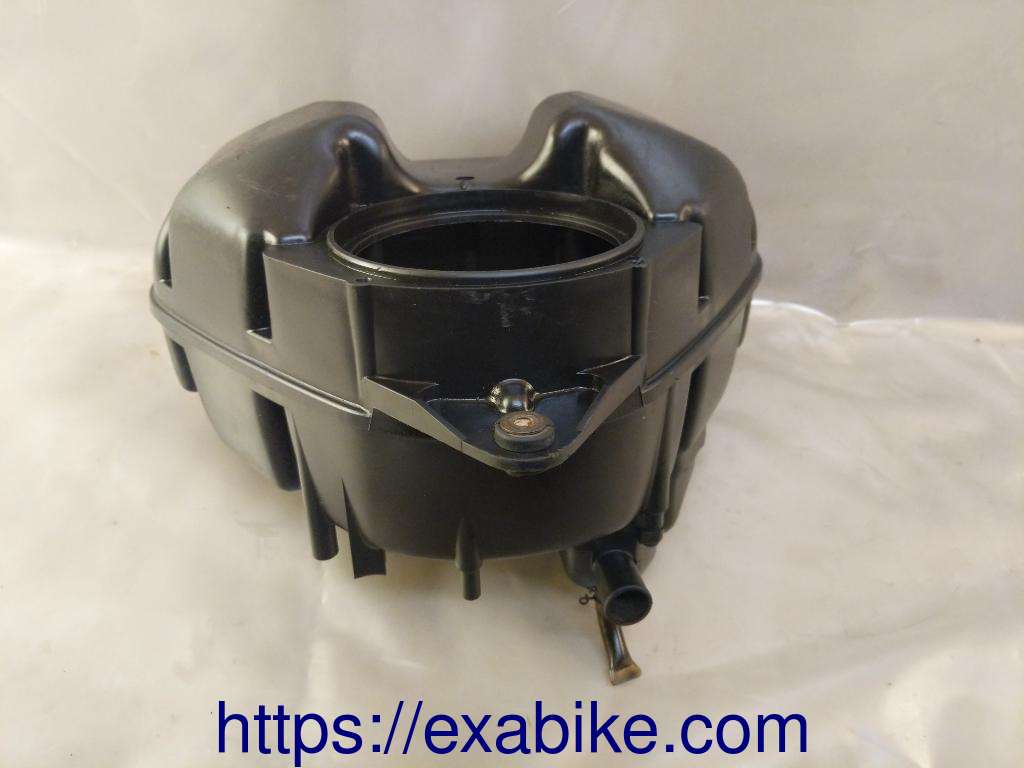 air cleaner box Yamaha XJ 900 Diversion - photo 2