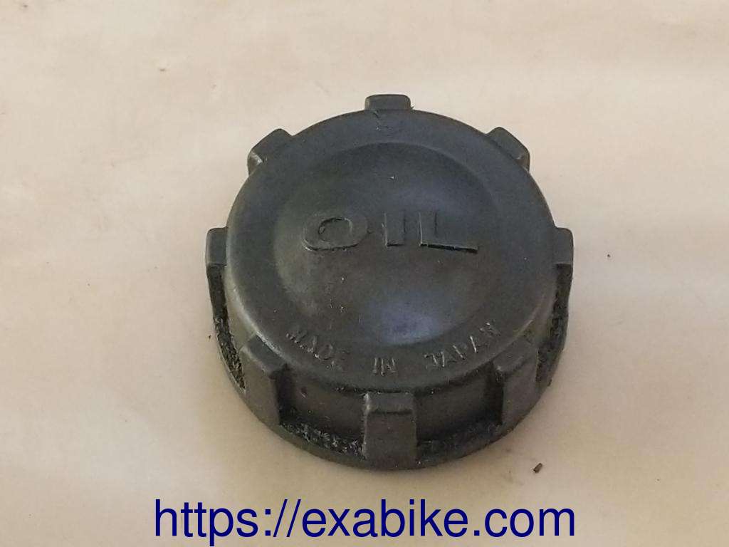 oil cap Suzuki TS 250 - photo 1