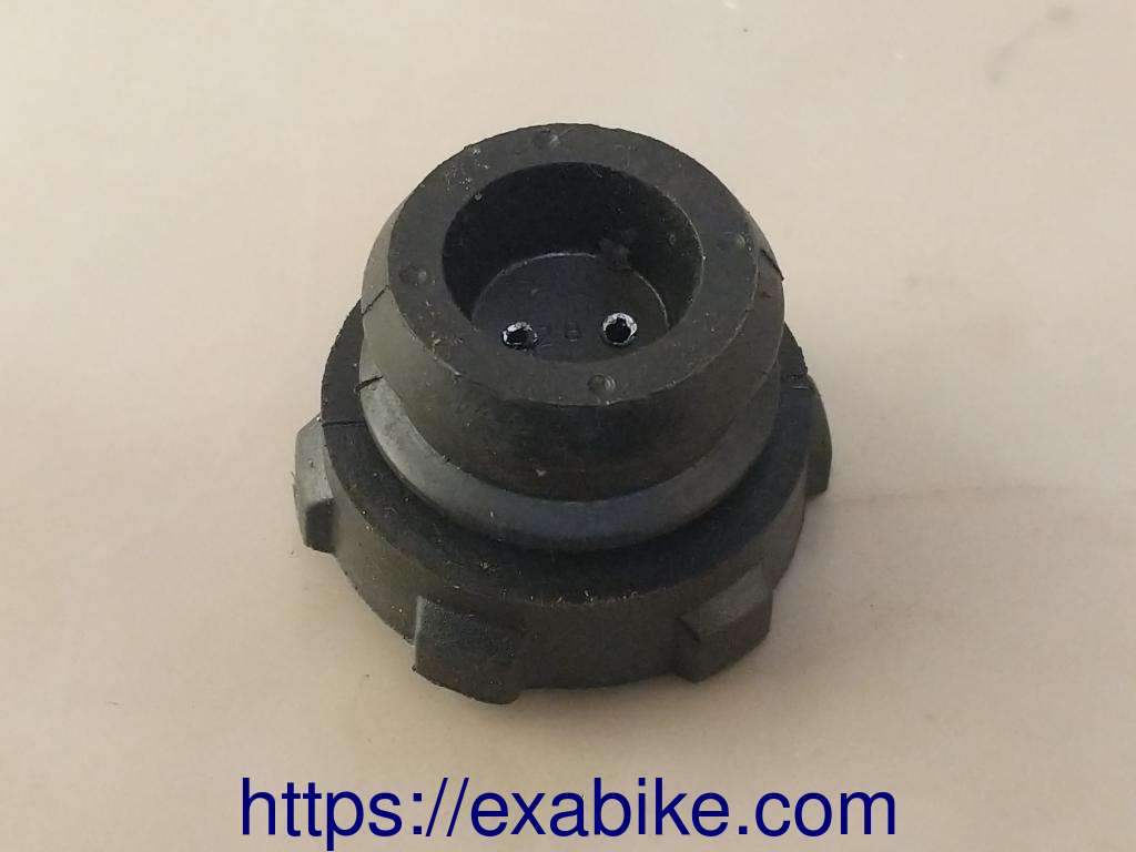 bouchon d'huile Yamaha TZR 125 - photo 2