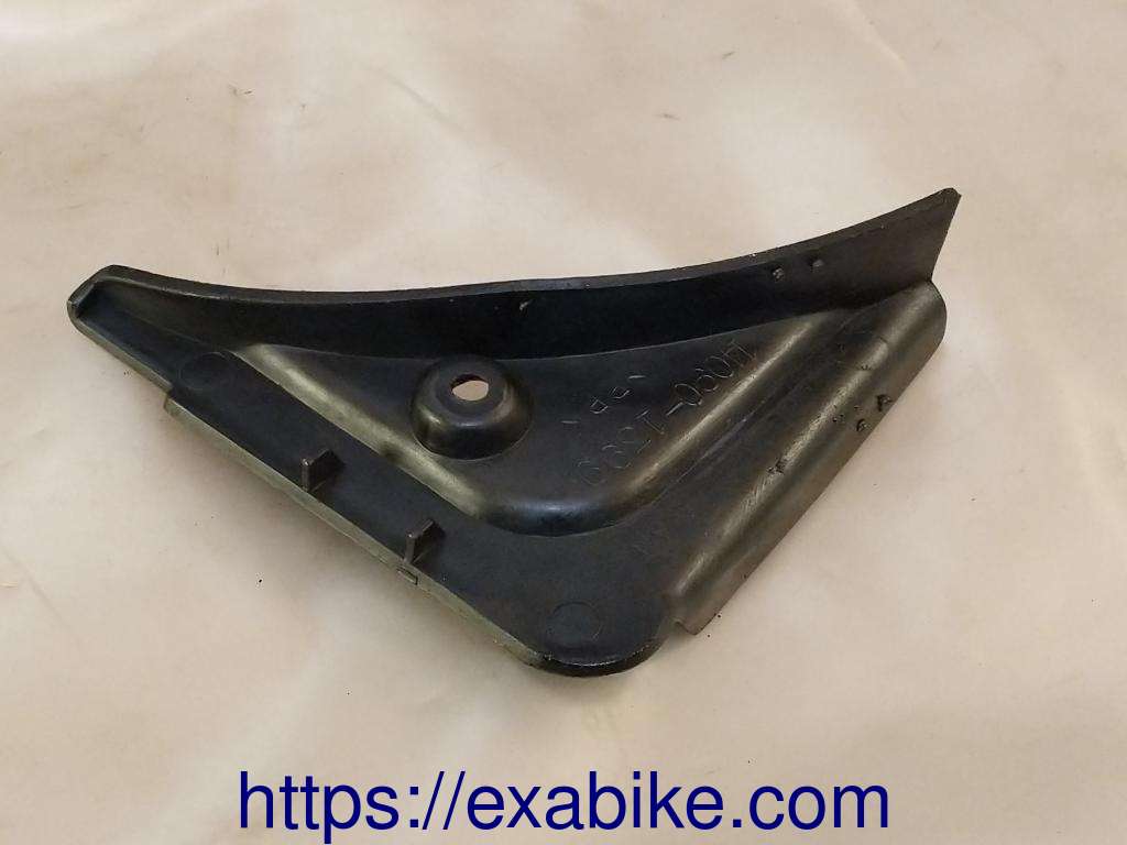 plastic element Kawasaki GPZ 500 - photo 2