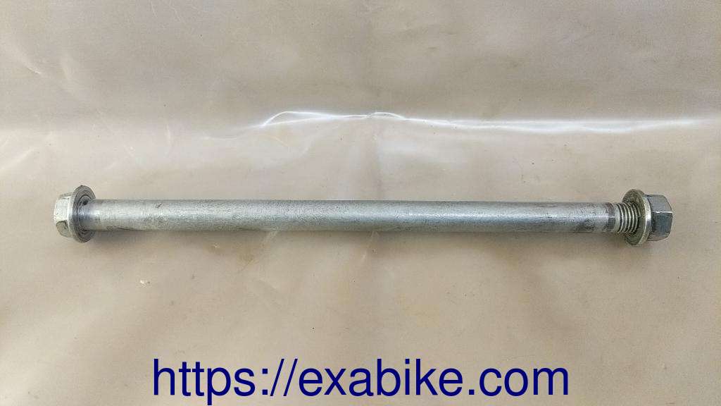 swingarm axle Kawasaki GPZ 500 - photo 1