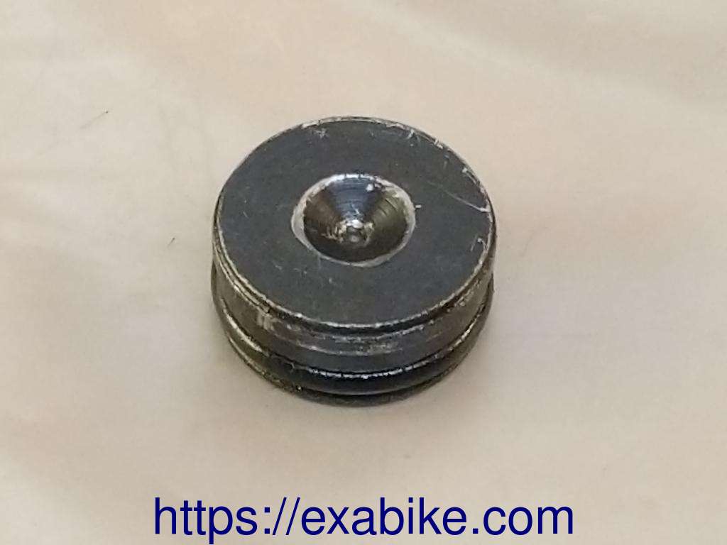 front fork tube cap Kawasaki GPZ 500 - photo 1