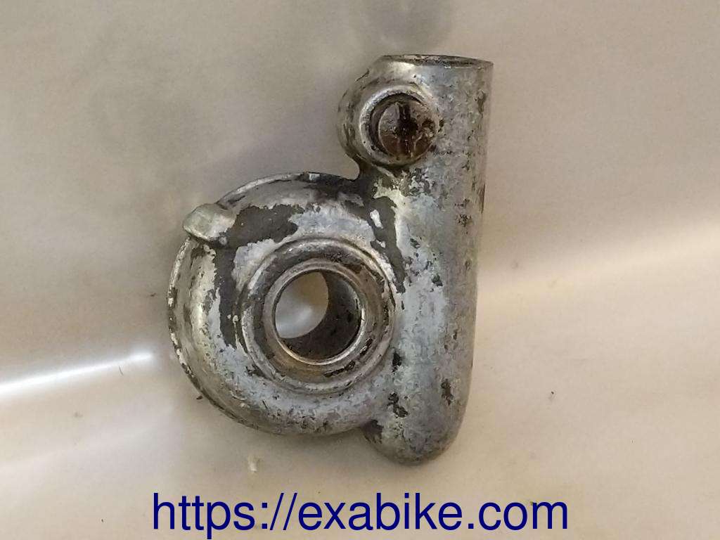 speedometer gear Honda CB650C - photo 1
