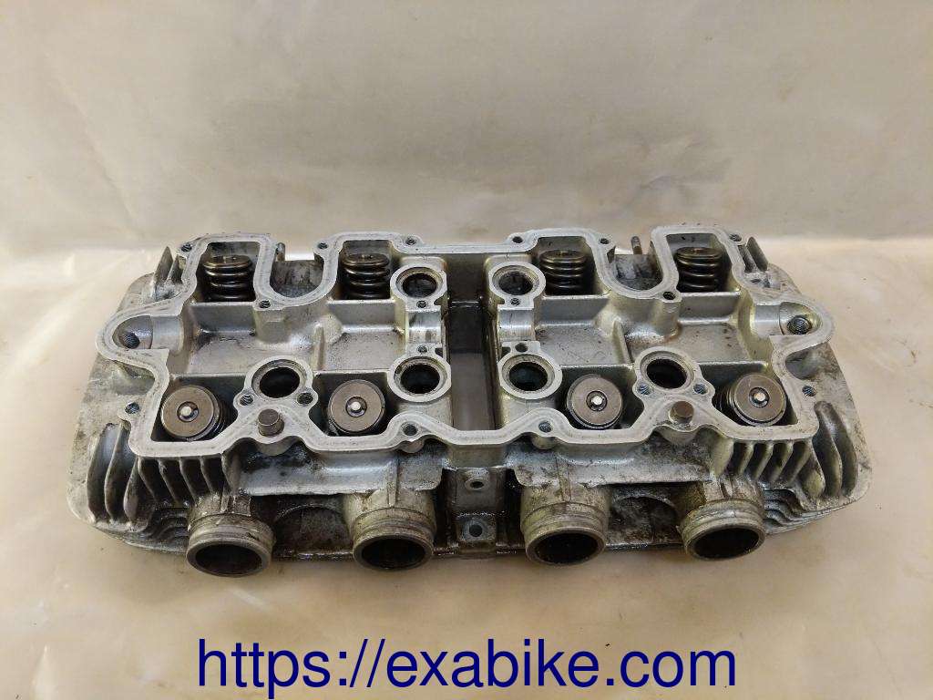 cylinder head Honda CB650C - photo 1