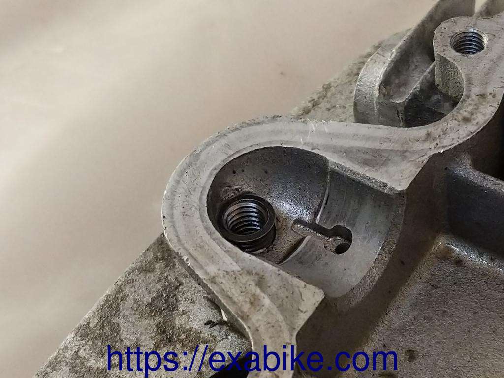 cylinder head Honda CB650C - photo 3
