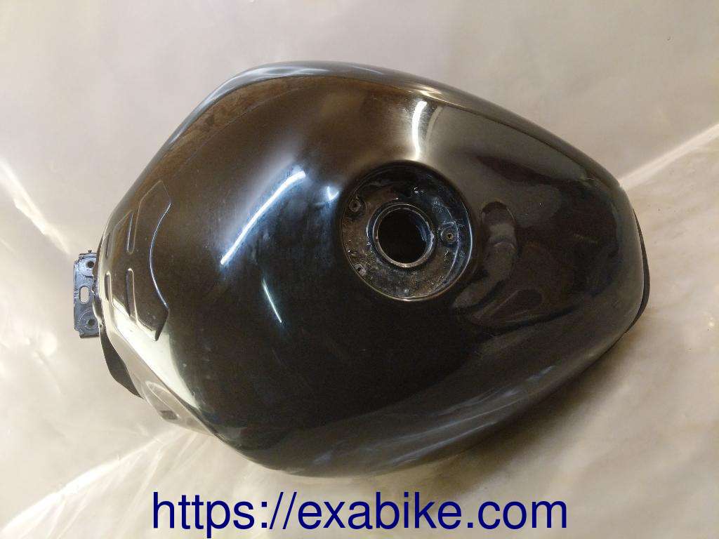 réservoir à essence Honda CBR 1100 XX - photo 3