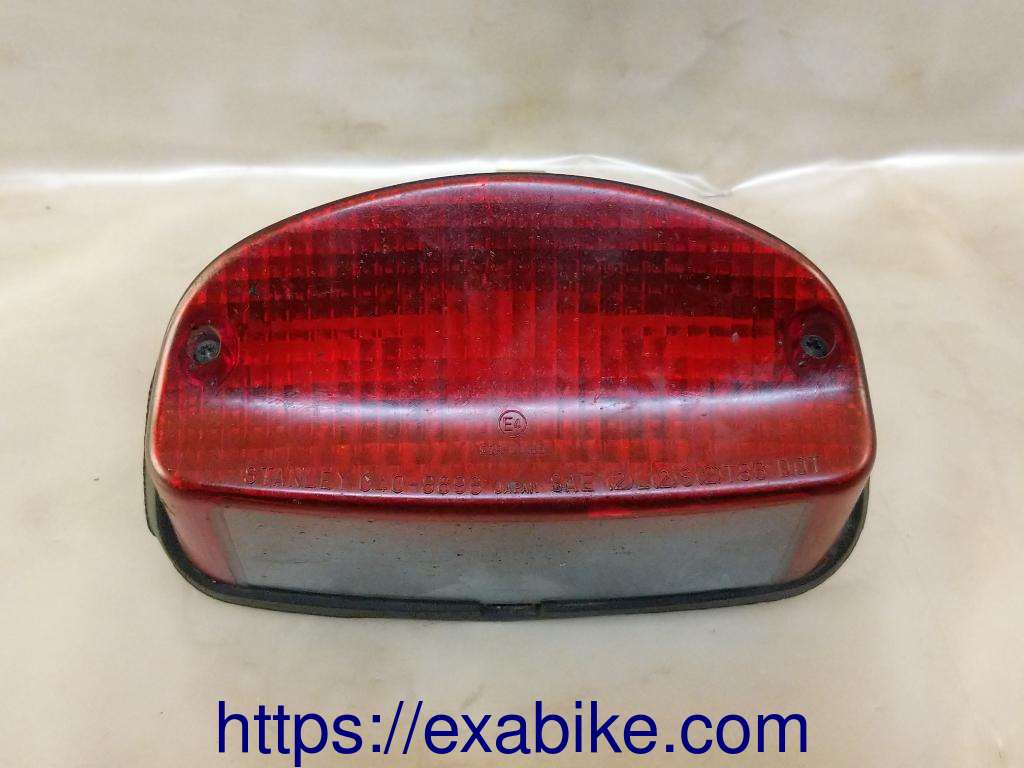 tail light Honda CBR 1100 XX - photo 1