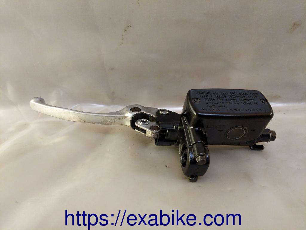 clutch master cylinder Honda CBR 1100 XX - photo 1