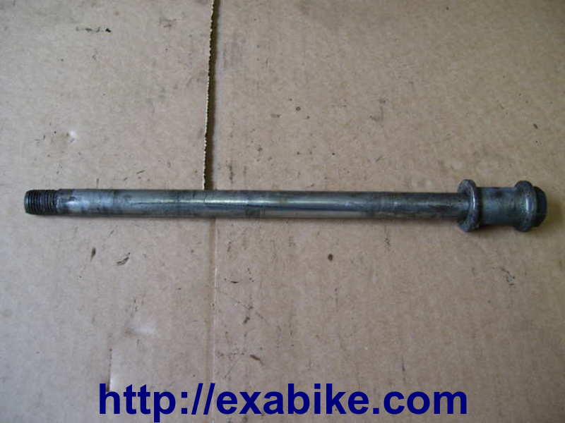 rear wheel axle Cagiva 125 Roadster - photo 1