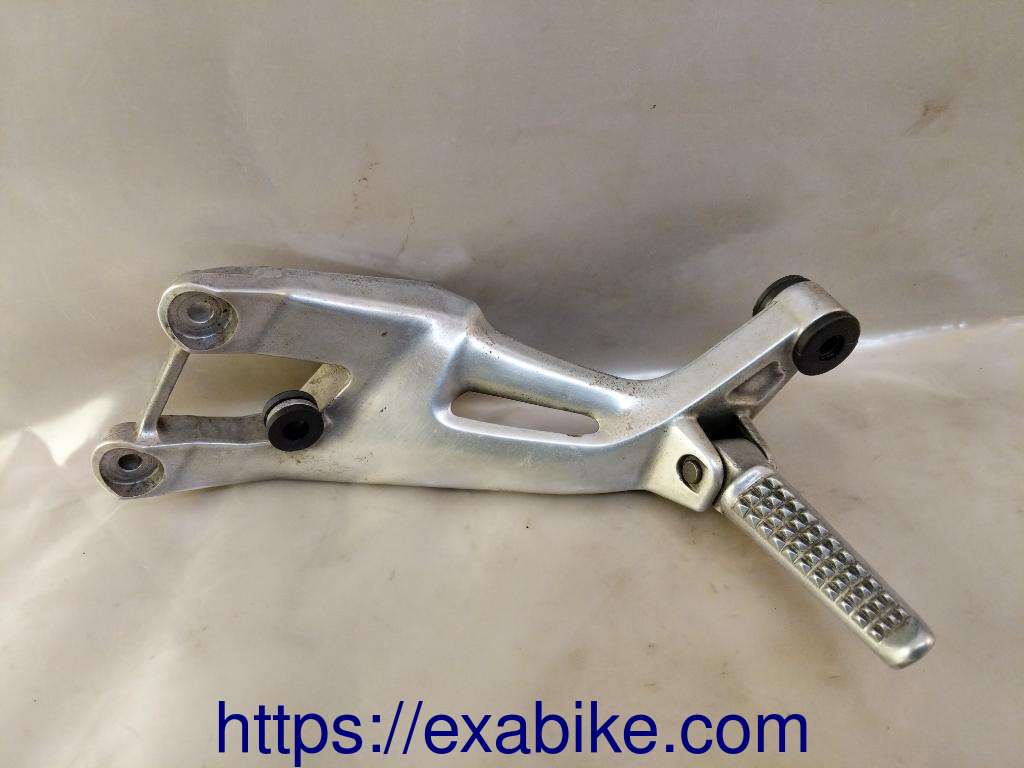 footrest plate, rear left Honda CBR 1100 XX - photo 1