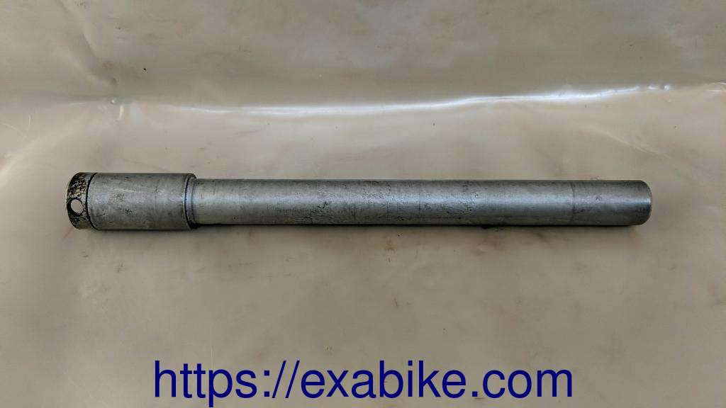 wheel axle, front Honda CBR 1100 XX - photo 1
