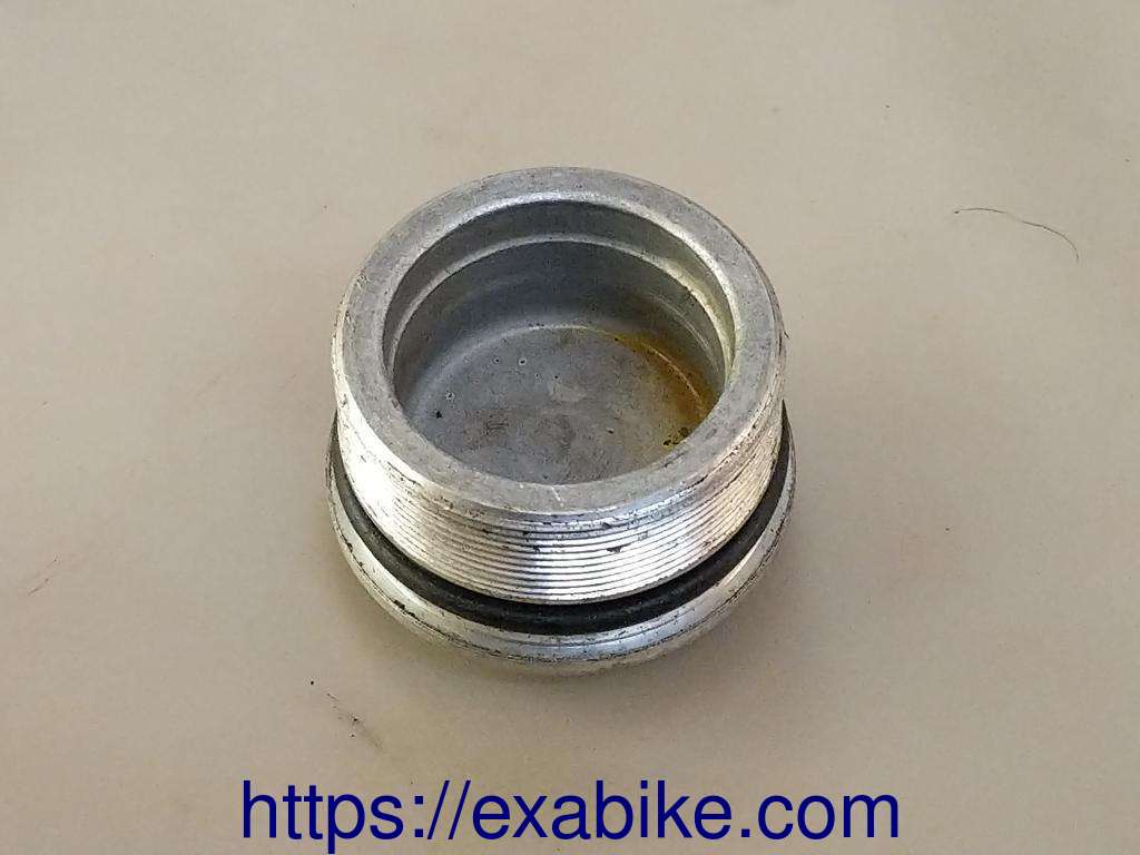 front fork tube cap Honda NTV 650 REVERE - photo 2