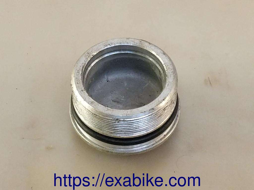front fork tube cap Honda NTV 650 REVERE - photo 2